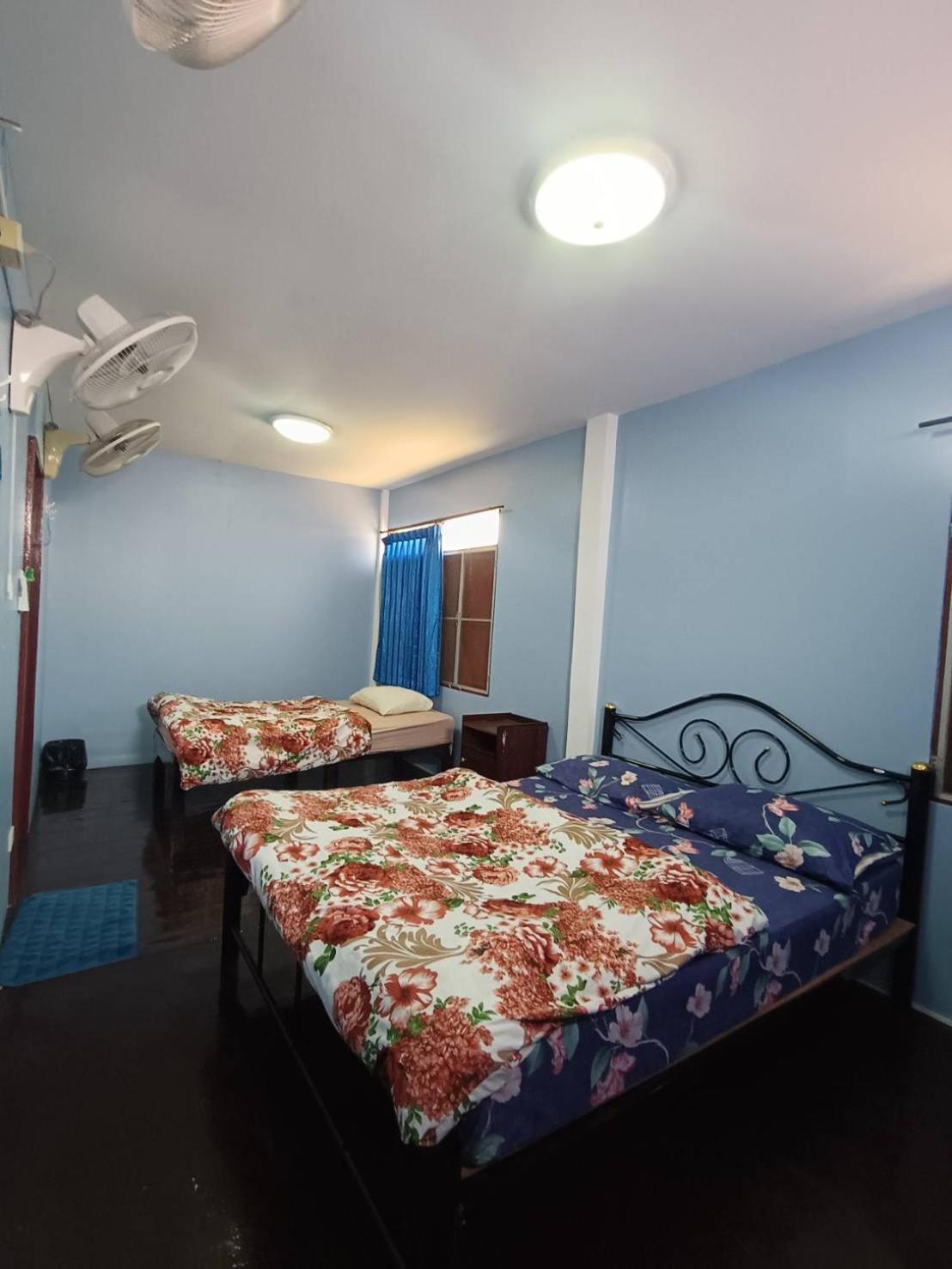 Home Stay At Tapae Chiang Mai Buitenkant foto