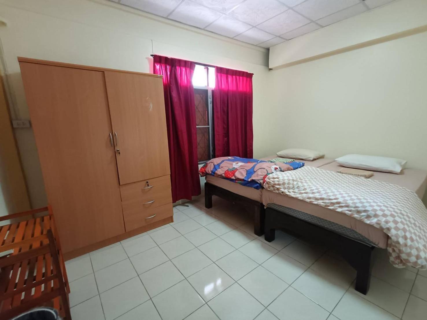 Home Stay At Tapae Chiang Mai Buitenkant foto